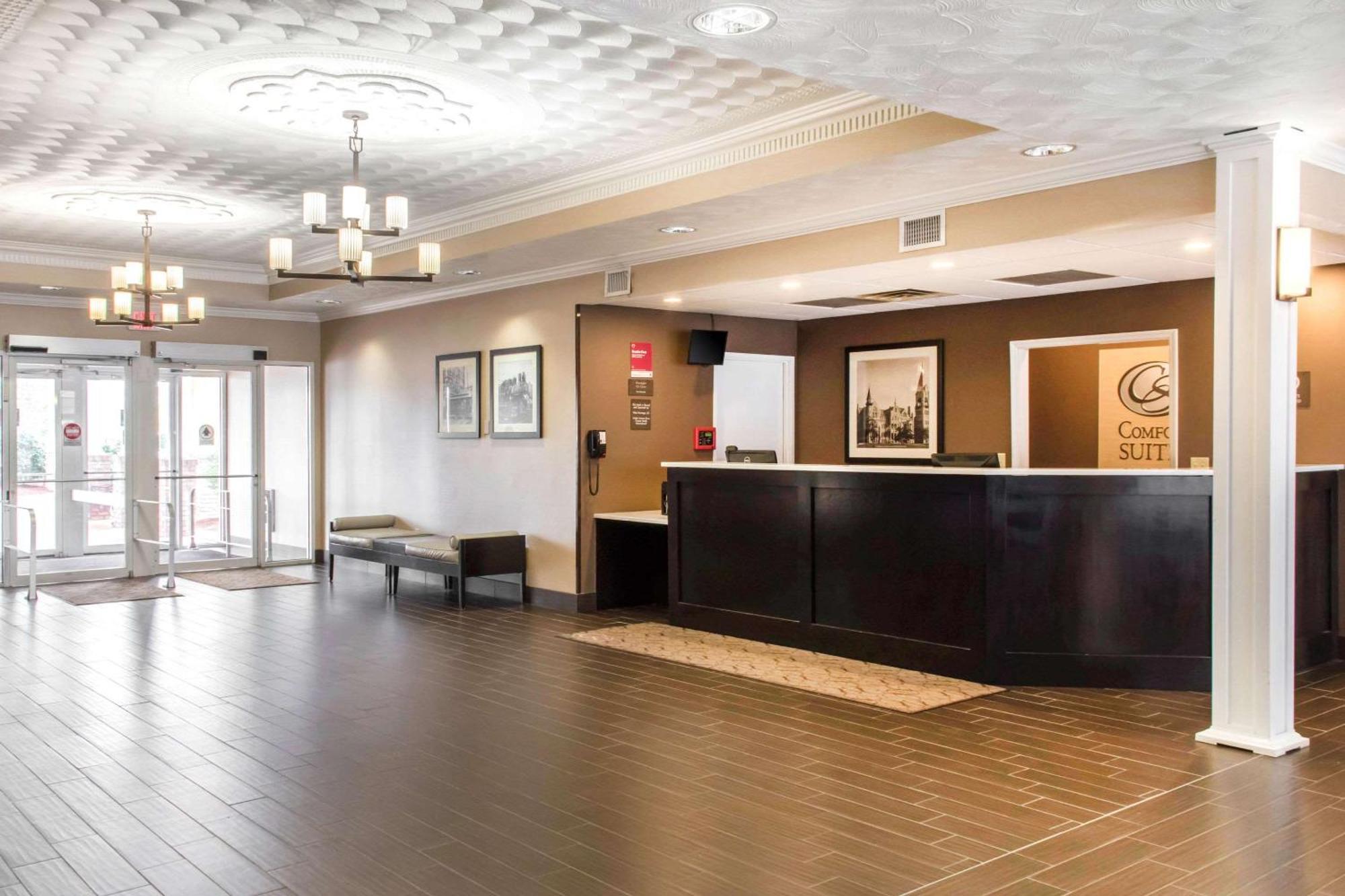 Comfort Suites Scranton Near Montage Mountain Exterior foto